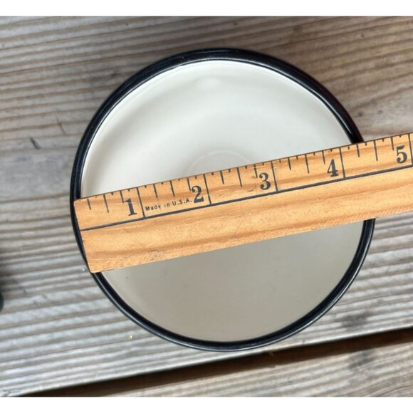 Penguin-Themed Holiday Treat Bowl By Hallmark - Picture 10 of 11